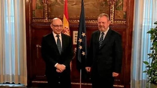 La ficha canaria, supeditada al nuevo ajuste de Montoro