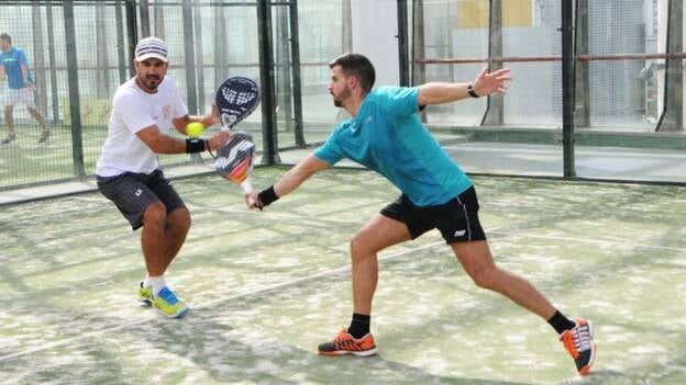 Duelos decisivos en el 8º Torneo de Navidad By Care Dent Mesa y López