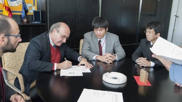 El IAC firma un acuerdo con el Instituto Riken para la instalación de un nuevo telescopio