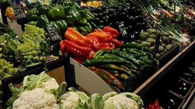 Carrefour recupera la plaza del mercado tradicional en su formato más innovador