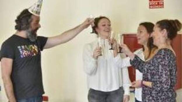 El café que está y no está