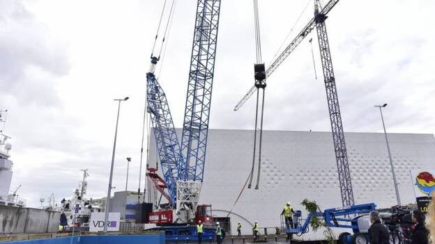 Llegan los acrílicos del Poema del Mar