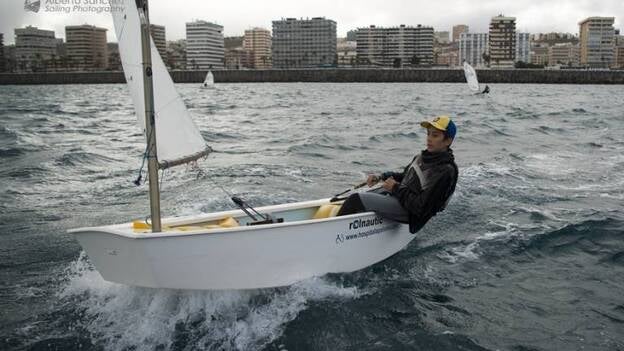 Samuel Beneyto, Eduardo Ojeda y Arnau Gelpí mandan en el Trofeo AECIO