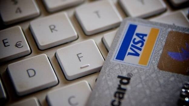 Agencias de viajes y transporte aéreo acaparan las ventas 'online' en España en el segundo trimestre