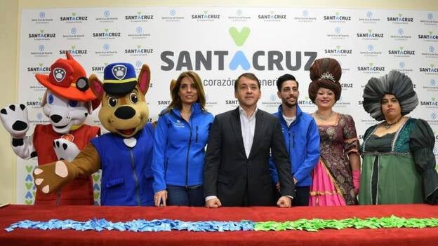 Más de 1.000 figurantes y 10 carrozas acompañarán a los Reyes Magos en Santa Cruz de Tenerife