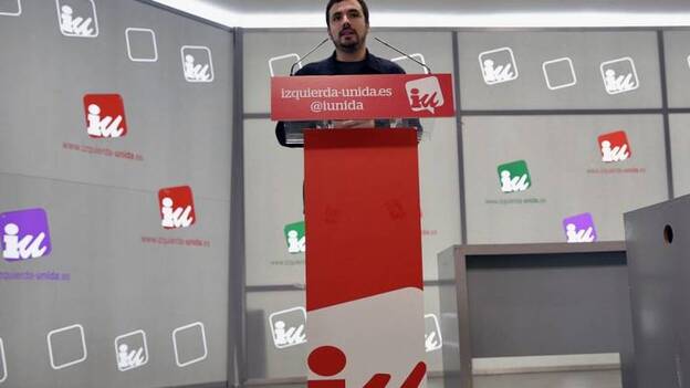 Garzón vaticina que el 2017 será el año de "la gran coalición" del PP y PSOE