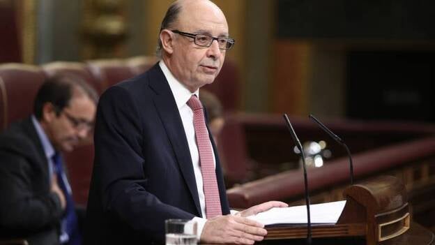 Montoro dice que el gasto público subirá menos que el crecimiento económico
