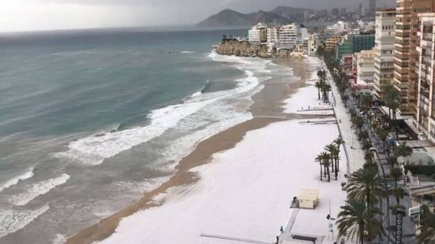 Una gota fría es el origen del temporal de nieve en el sureste