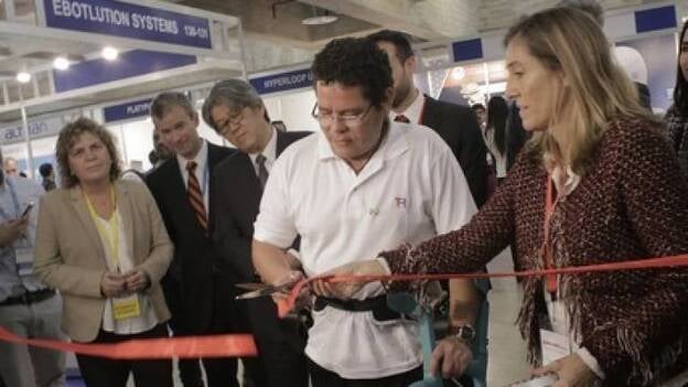 Los robots controlados por la mente desembarcan en Global Robot Expo 2017 para ayudar a personas con movilidad reducida