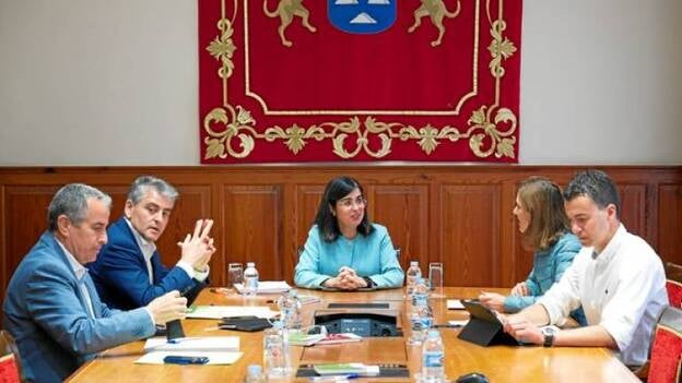 Varios diputados coinciden con Podemos en cambiar las dietas