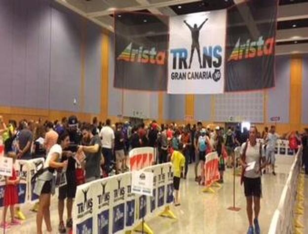 Recogida de dorsales de la Transgrancanaria HG 2017