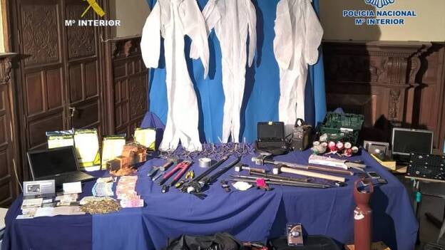 Desarticulan una organización que robaba cajeros mediante explosiones de gas