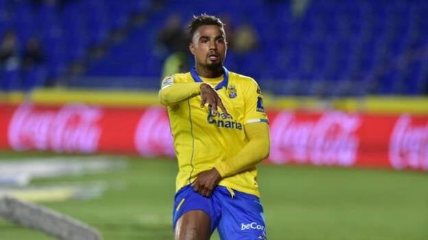 Las Palmas vuelve a ganar ante un Villarreal con 10