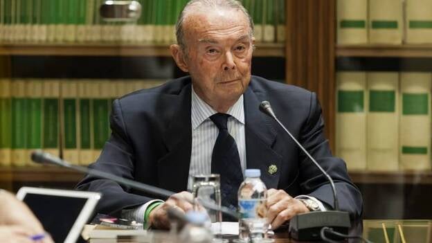 Juan Julio Fernández avala la triple paridad y dice que fue una "solución viable" para crear el Estatuto de Autonomía