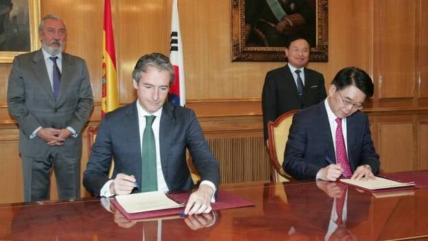 España y Corea firman un memorando de entendimiento en infraestructuras y transportes