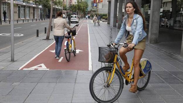 Las bicicletas son para el asfalto