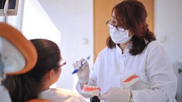 La limpieza de la lengua es fundamental para mantener una correcta higiene oral