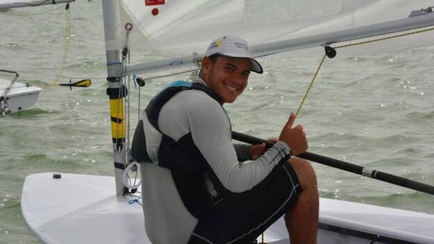 Joel Rodríguez se sitúa como líder tras la primera jornada en la clase Laser