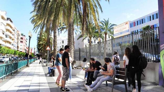 Ayudas de 530 euros para estudiar en el extranjero