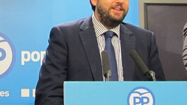 El PP propone a su coordinador regional como nuevo presidente de Murcia