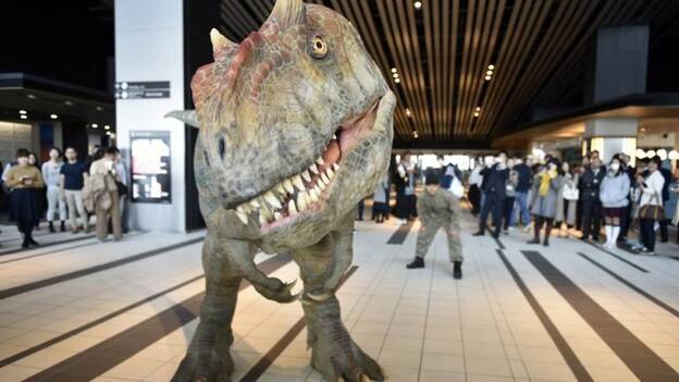 Llega el "Dino-Safari" a Tokio