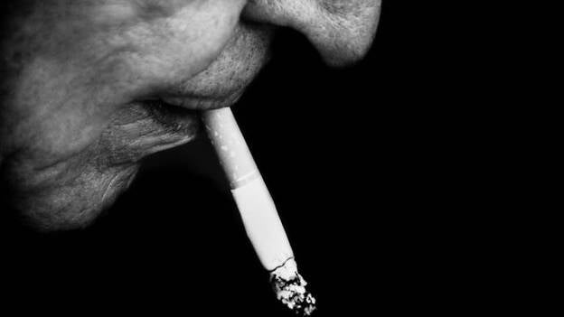 La contaminación del aire aumenta las muertes vinculadas al consumo de tabaco