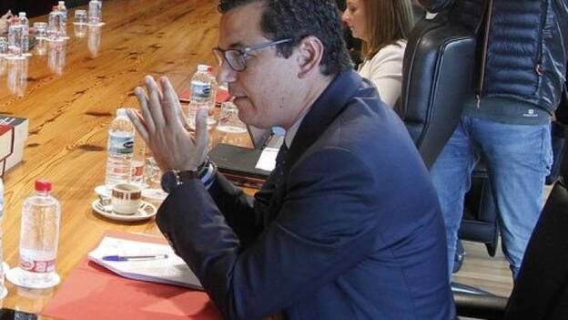 Canarias plantea a Fomento un nuevo convenio de carreteras por 2.500 millones