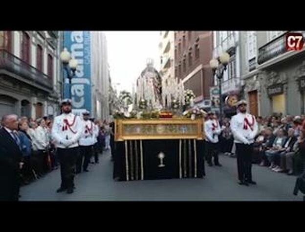 Canto de alabanza a Los Dolores de Triana