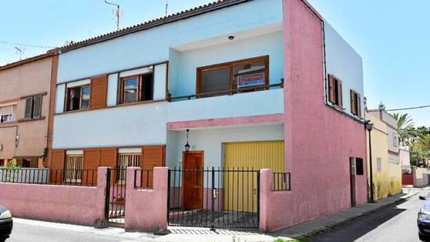 La difícil convivencia con los menores de la calle Diego Zurita