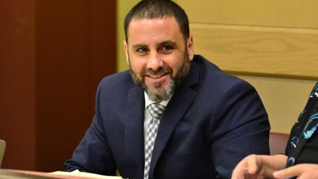 La defensa de Ibar pone contra la pared a detective para eliminar testigo clave