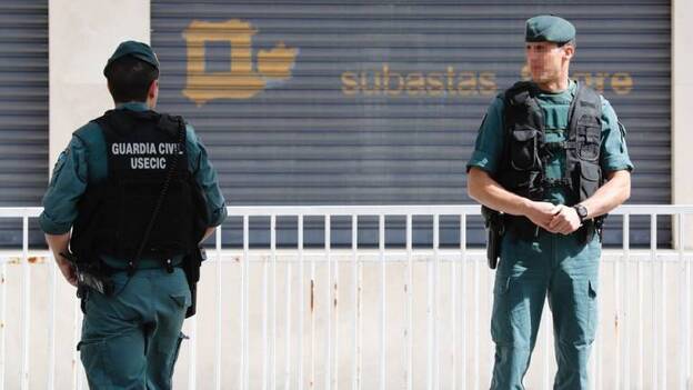 La Guardia Civil se persona en las sedes de OHL, Indra y Saerco por la supuesta financiación ilegal del PP
