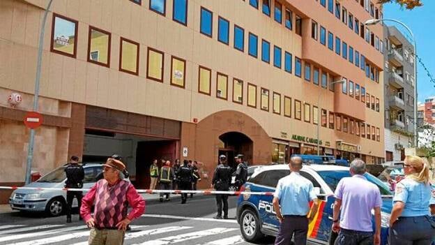 A la calle por una fuga tóxica