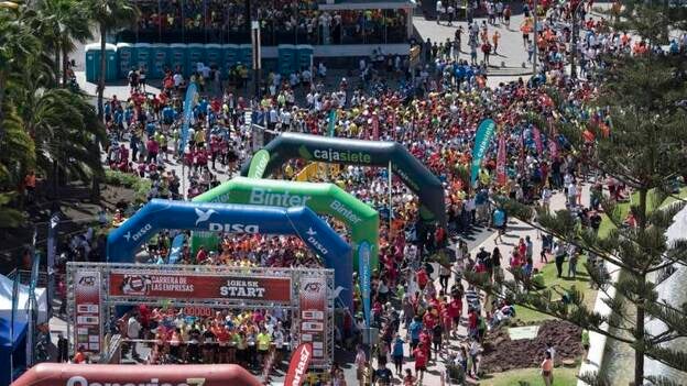 Éxito de la CANARIAS7 Carrera de las Empresas 2017