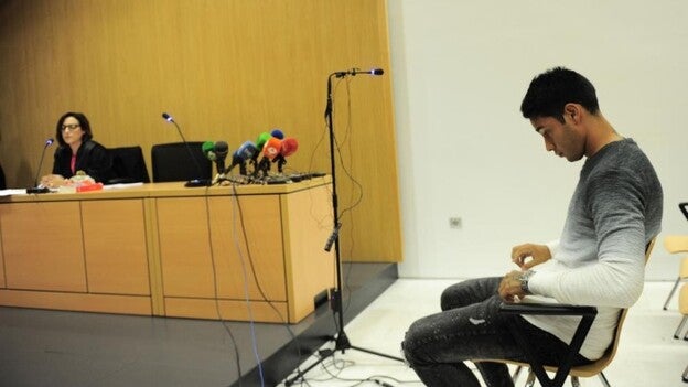 Rebajan la condena a seis meses de cárcel y un año sin carnet a Araujo