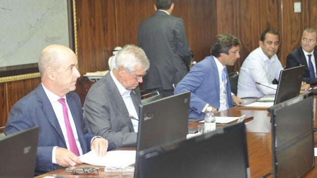 Ibarra pide a Madrid a que dé independencia a Arrecife