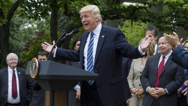 Apruebada la nueva ley de salud de Trump