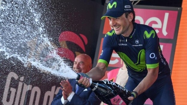 Izagirre logra la primera victoria española; Jungels aguanta de rosa