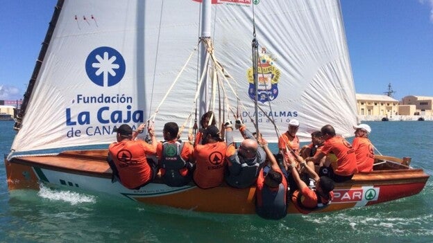 El Villa de Agüimes domina en el estreno