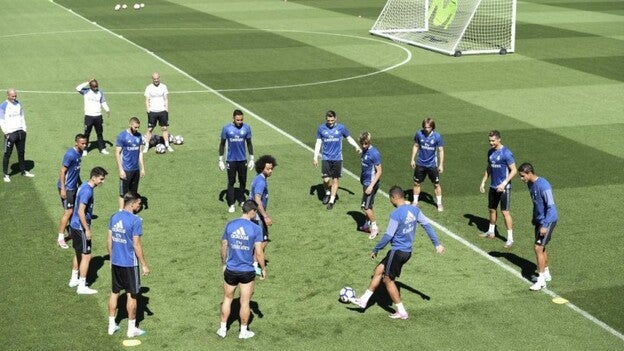 La Rosaleda y Míchel, jueces de la Liga