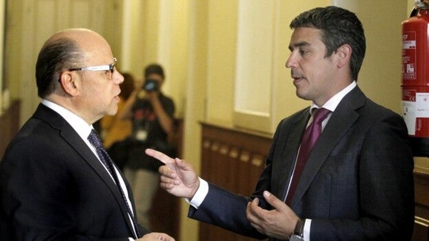 Quintero denuncia salarios de "casi esclavitud" en el campo de otros países