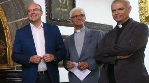 El sacerdote Antonio Hernández recibirá el título de Hijo Predilecto La Palma