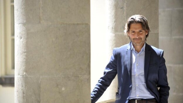 «Estoy dispuesto a encabezar la lista alternativa para dirigir el PSC»