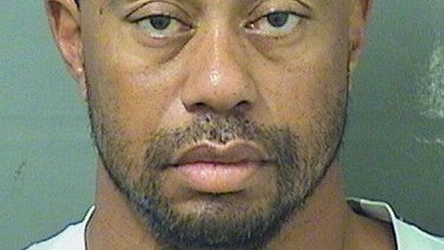 Tiger Woods, detenido por conducir bajo los efectos del alcohol