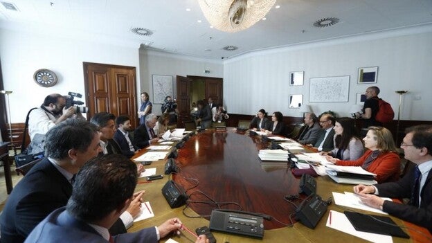 El Congreso aprobará prorrogar la comisión de Jorge Fernández Díaz