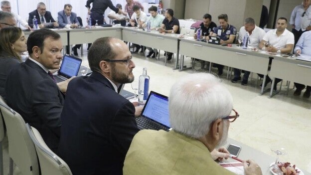 Los estibadores anuncian tres días de huelga