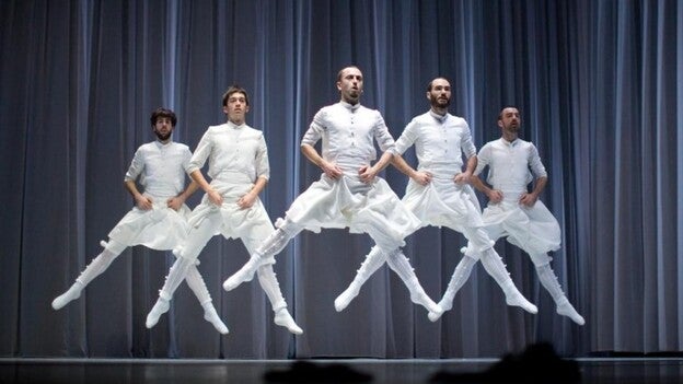 Seis Max para tres espectáculos programados por el Cuyás