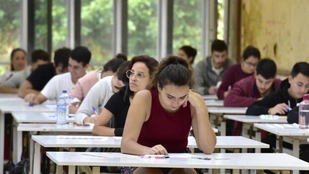 La EBAU comienza con Lorca y Lapuente