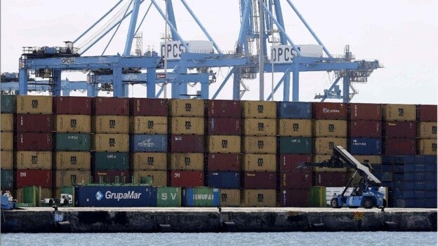 La huelga sin gran impacto en el Puerto