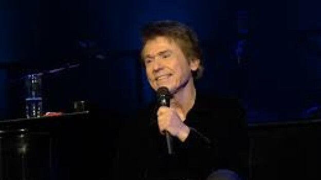 Raphael: "Disfruto más los conciertos para las masas"