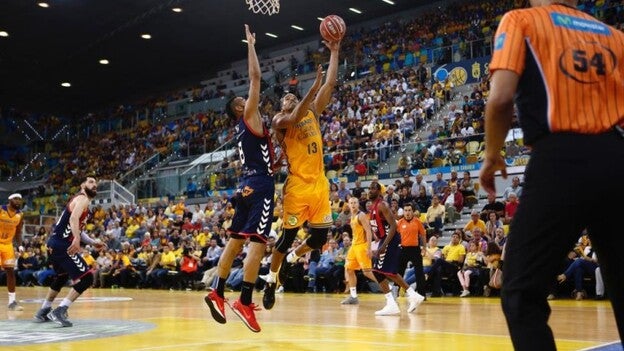 Báez, capitán por sexto curso